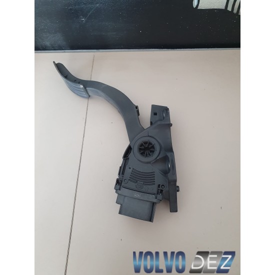 Pedala acceleratie VOLVO V70 S80 XC70 S60 V60 XC60 31329057