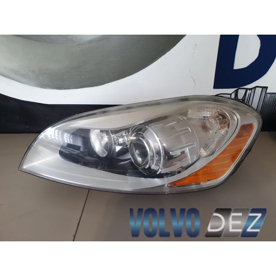 Far xenon adaptiv stanga VOLVO XC60 31395464