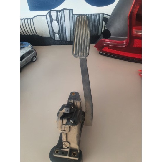 Accelerator Pedal Sensor VOLVO S60 V70 XC90 30748752