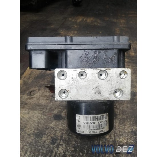 Pompa de ABS Volvo S60 V70 XC90 XC70 S80 30714952