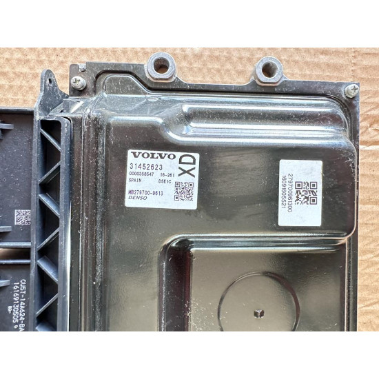 Engine control module Volvo V60 S60 XC60 V40 31452623