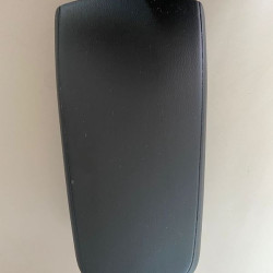 Center Console Armrest Volvo XC40 31469569