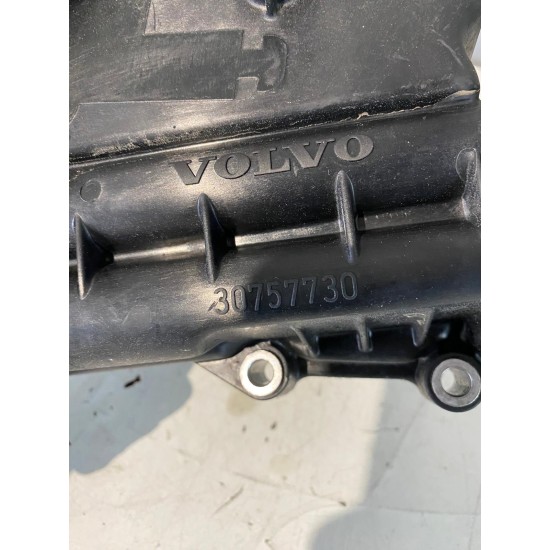 Oil filter housing Volvo V40 V70 S60 S80 XC60 XC70 V40 2014+ 30757730