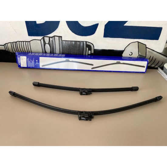 Windshield heated wiper blade NEW Volvo XC60 2018+ 31490720