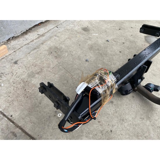 Removable hook with installation and module VOLVO S60 V60 31373029 31359557 31218693 