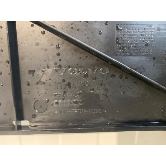 Air guide front bumper Volvo V60 S60 2014-2018 31386719