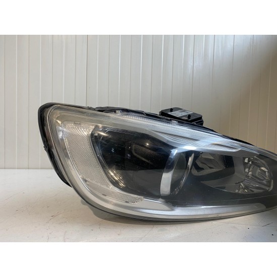 Right headlight xenon 8 pins LHD VOLVO S60 V60 FACELIFT 2014+ 31395903 31698819 