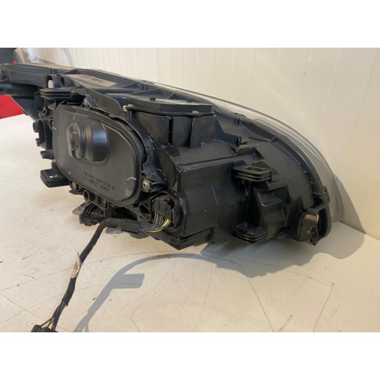 Left headlight with xenon 8 pins LHD Volvo S60 V60 FACELIFT 2014-20178 31395902 31698818