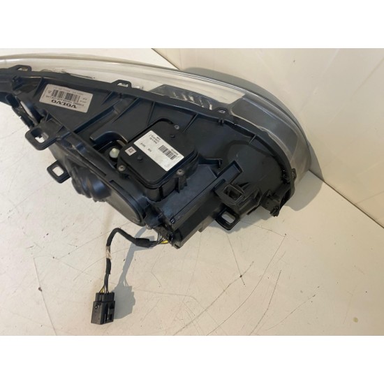 Left headlight with xenon 8 pins LHD Volvo S60 V60 FACELIFT 2014-20178 31395902 31698818