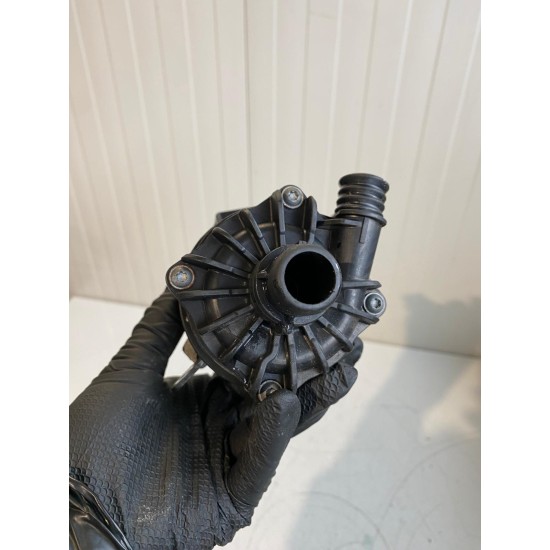 Additional water pump VOLVO V60 D6 HYBRID 2014+ 31293979