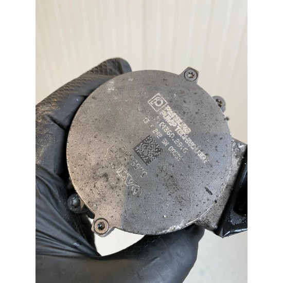 Additional water pump VOLVO V60 D6 HYBRID 2014+ 31293979