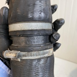 INTERCOOLER HOSE/PIPE Volvo S60 V60 V70 XC60 31370208 31370209 30792884