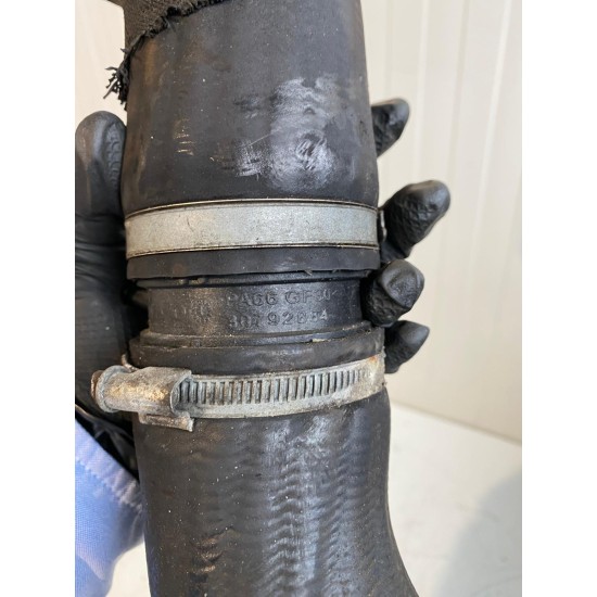 INTERCOOLER HOSE/PIPE Volvo S60 V60 V70 XC60 31370208 31370209 30792884