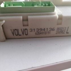 Fuse box VOLVO V40 V40CC 31394136