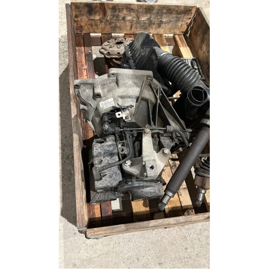 Gearbox manual VOLVO S40 V50 C30 3M5R 7002 NB