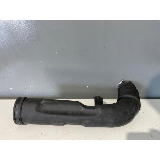 Hose VOLVO V40 V40CC 2012-2019 31338661