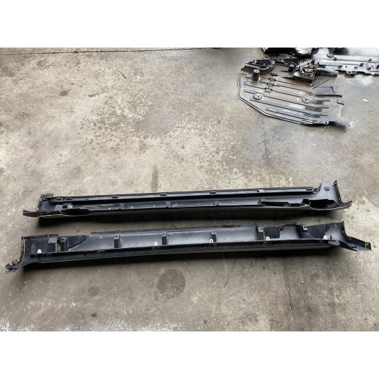 Set praguri VOLVO XC60 R-DESIGN 2009-2017 30744867 30744868 39822161 39822167 