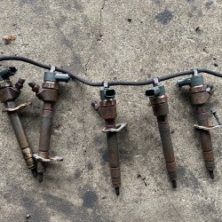Injectors Volvo XC90 XC70 V50 V70 30750283 8603595 30637375 30750282 30731567