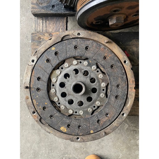Clutch kit VOLVO S40 S60 V60 S80 V50 XC70 XC60 31336100 324042310 124040310 30756117 31367641