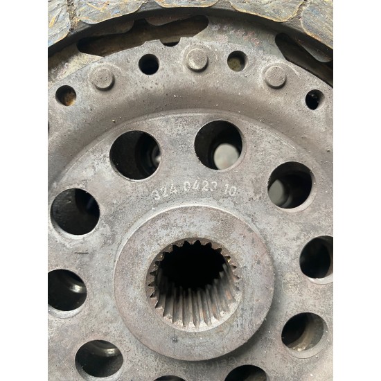Clutch kit VOLVO S40 S60 V60 S80 V50 XC70 XC60 31336100 324042310 124040310 30756117 31367641