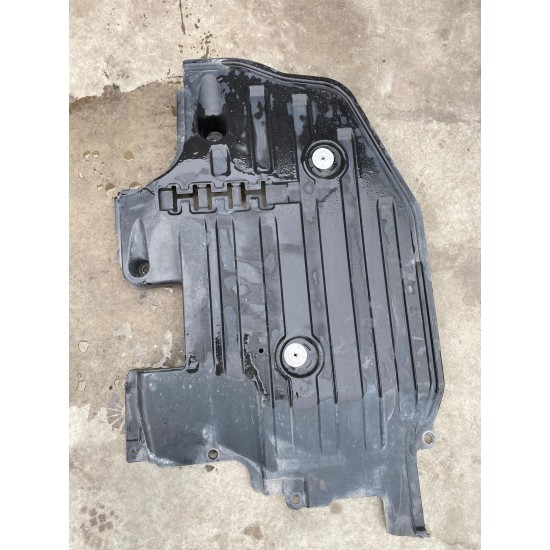 Left side cover underbody VOLVO V60CC 32289318