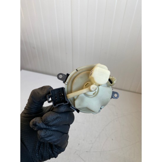 Ignition Switch Volvo V50 C30 S40 31300585 30659837