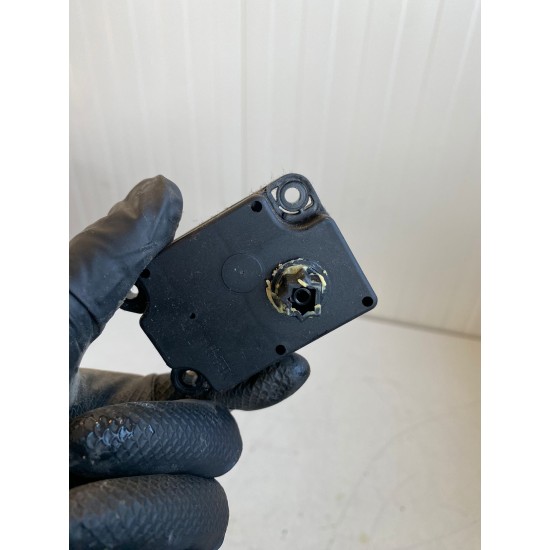 Motoras recirculare aeroterma Volvo S40 V50 C30 V40 4N5H-19E616-6652A 30733779