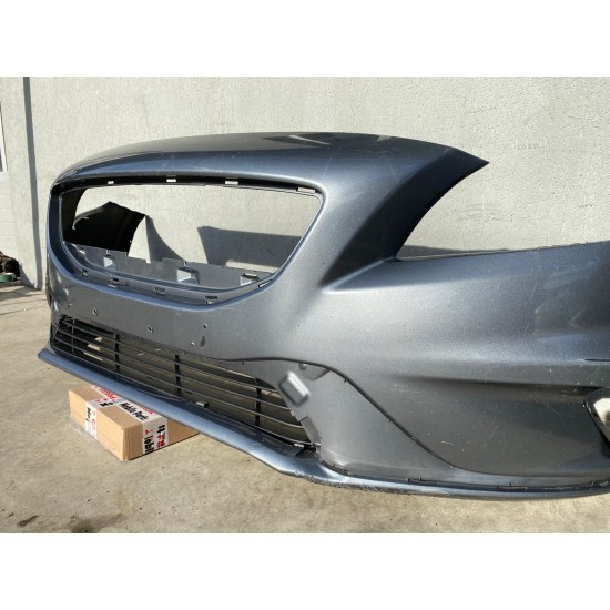 Bara fata cu gauri de spalator Volvo V40 R-Design 31347085