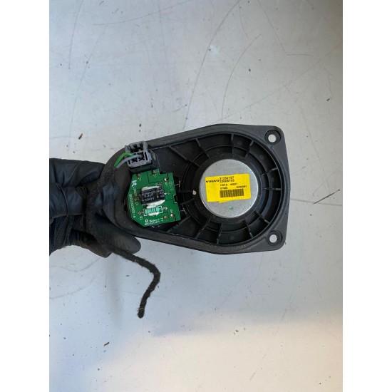 Boxa difuzor VOLVO V60 2014-2018 31252157
