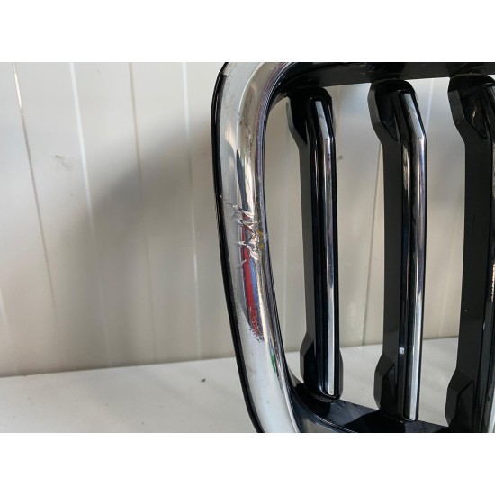Front bumper grille with camera Volvo XC60 INSCRIPTION 2018-2022 31425535 31425539