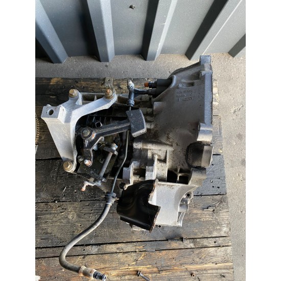 Cutie viteza manuala 1.8 BENZINA Volvo V50 2006 3M5R-7002-XD 36050332