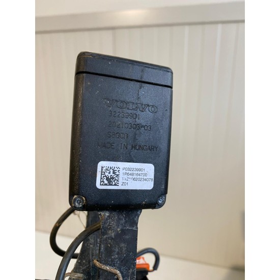 Pretensioner Spate Volvo XC40 2020 32239901 