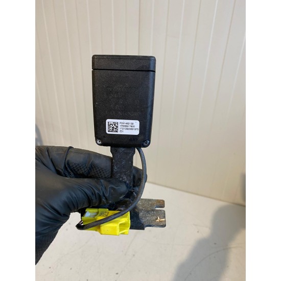 Pretensioner Stanga Spate Volvo XC40 2020 31462139