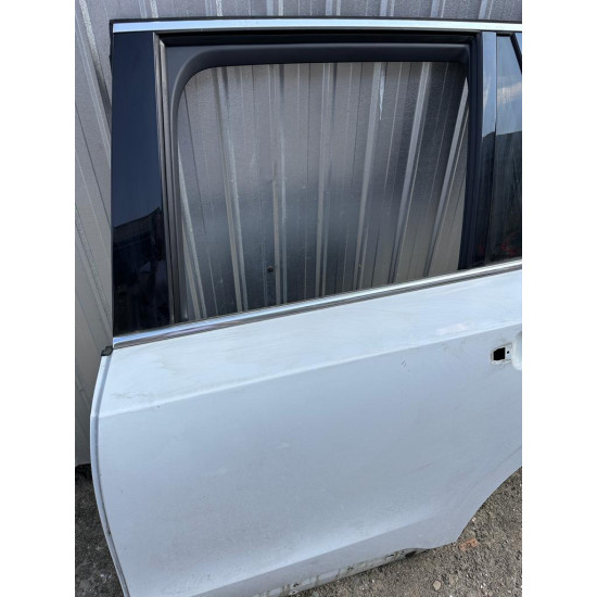 Rear left door Volvo XC90 32321823