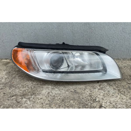 Right Xenon Headlight Volvo S80 V70 XC70 2007-2012 31214348