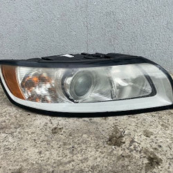 Right Headlight Volvo V50 S40 2008-2012 30763034