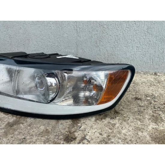 Left Halogen Headlight Volvo S40 V50 2008-2012 31299583