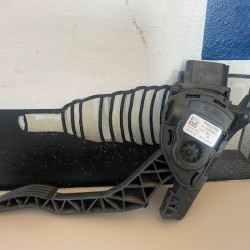 Accelerator pedal Volvo S60 V60 XC60 2009-2018 31329061