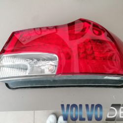 Right tailight VOLVO C70 XC70 V70 31299413