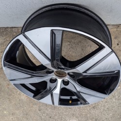 1x Volvo OEM Wheels 5-spoke 19"Alloys Rims XC40 XC60 XC70 XC90 S60 V60 S90 V90 32243375