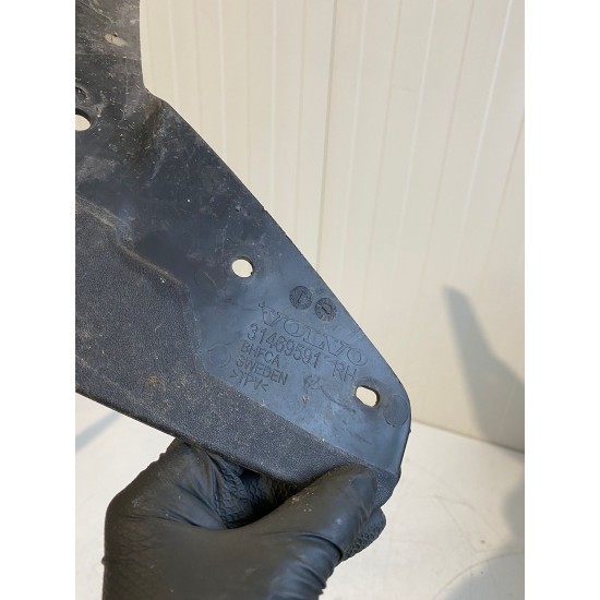 Aparatoare noroi dreapta spate VOLVO XC40 2019-2022 31469591