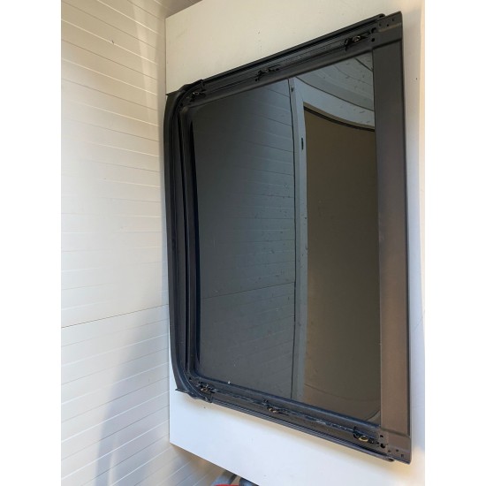 Sticla trapa spate VOLVO XC40 2020 30747161