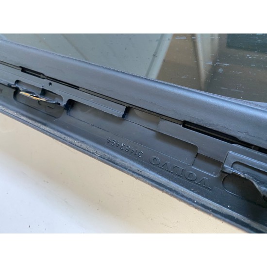 Sticla trapa fata VOLVO XC40 2020 31462494