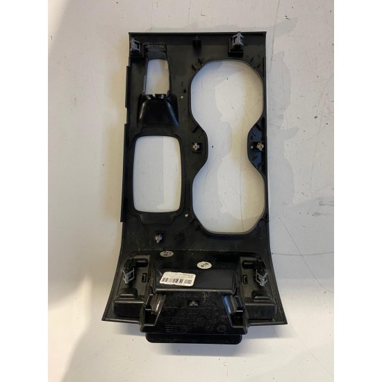 Ornament scrumiera suport pahare Volvo XC40 2020 31469010 31694797