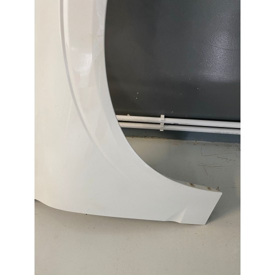 Aripa dreapta fata VOLVO XC60 2018+ 32297442