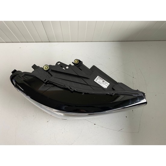 Far dreapta NOU VOLVO XC40 C40 EX40 2022+ FACELIFT 32140441