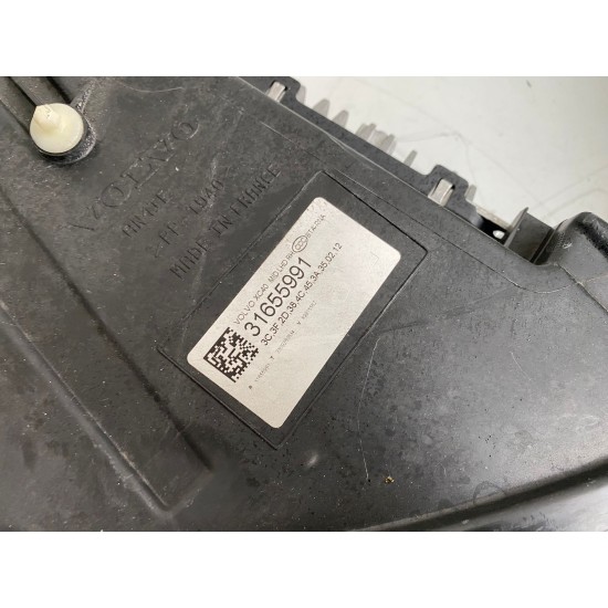 Far dreapta VOLVO XC40 2018+ MID LED 31655991