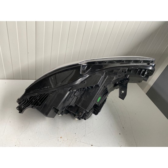 Far dreapta VOLVO EX30 2024 80000401 8891884328 210027/AEEMP