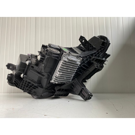 Far dreapta VOLVO EX30 2024 80000401 8891884328 210027/AEEMP