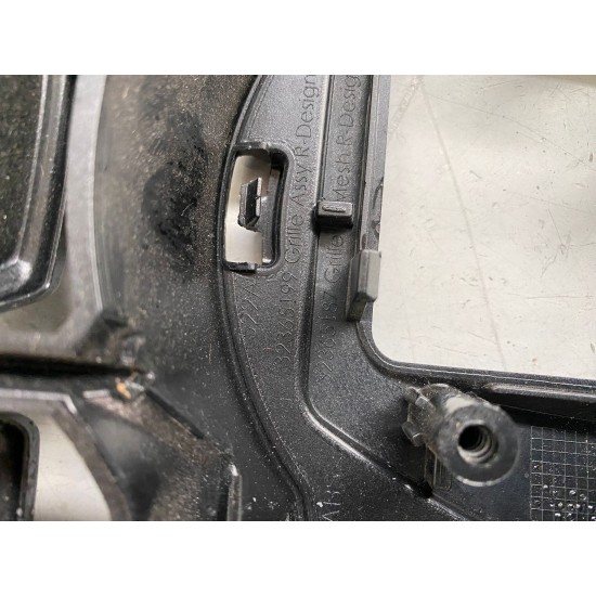 Front bumper grille with camera XC90 FACELIFT 2020-2024 R-DESIGN 32365199 32365187 